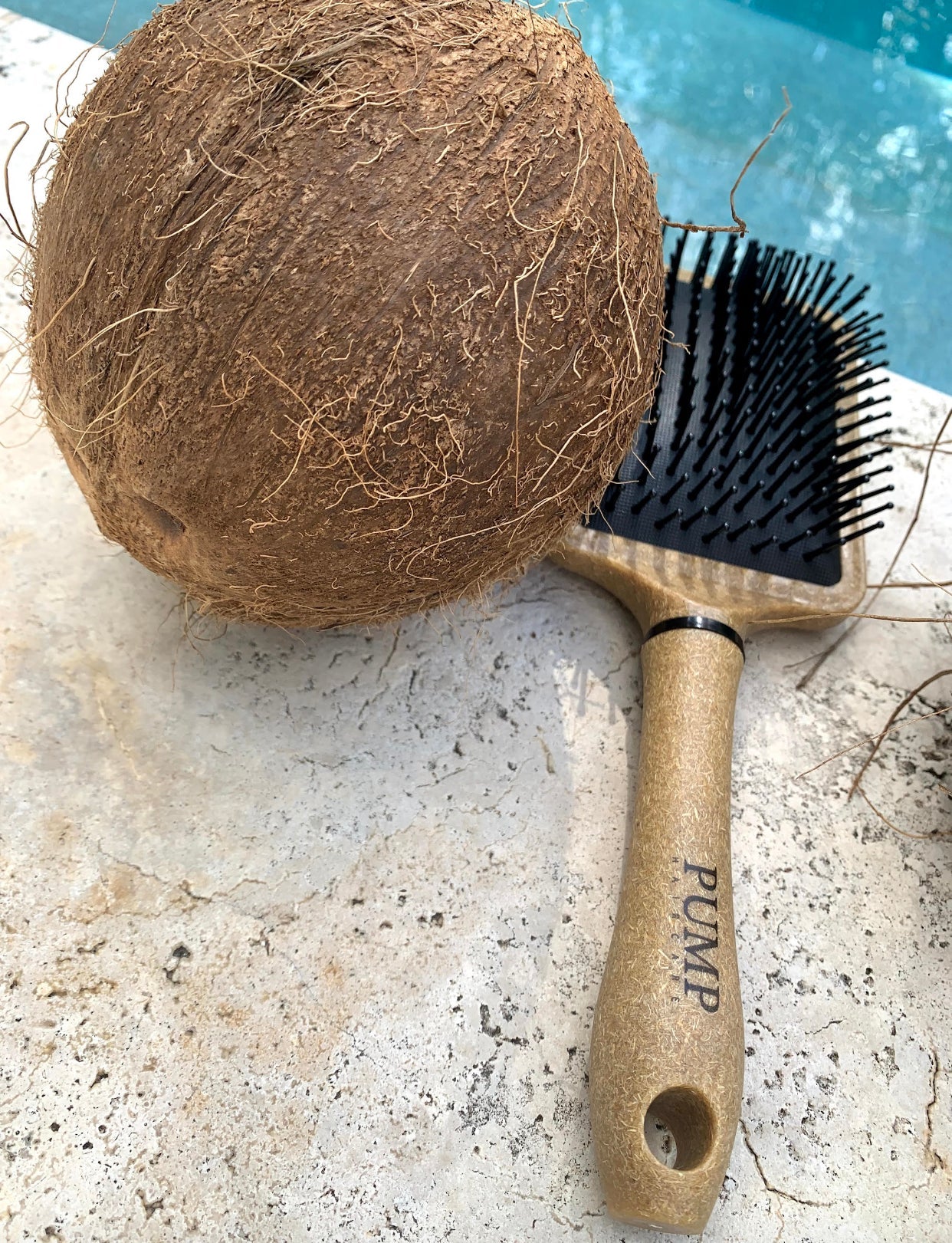 Pump Eco Coconut Paddle Brush SP